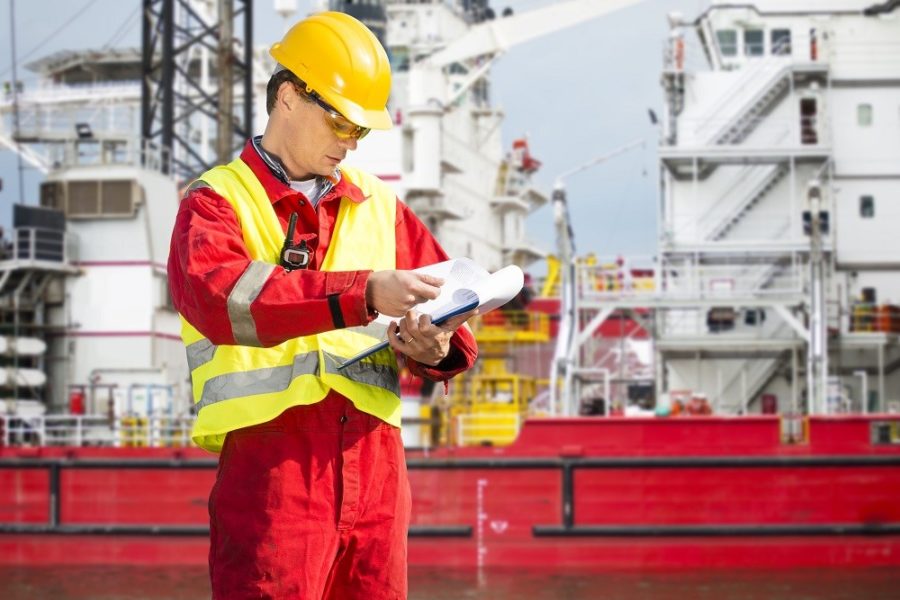Essential information centred round optimal vessel lay-up procedures